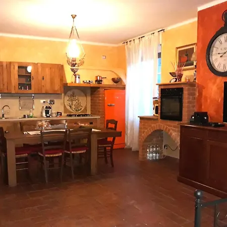 Apartment La Dell'artista Turin