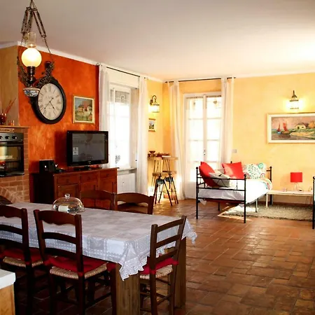 アパート La Dell'artista *